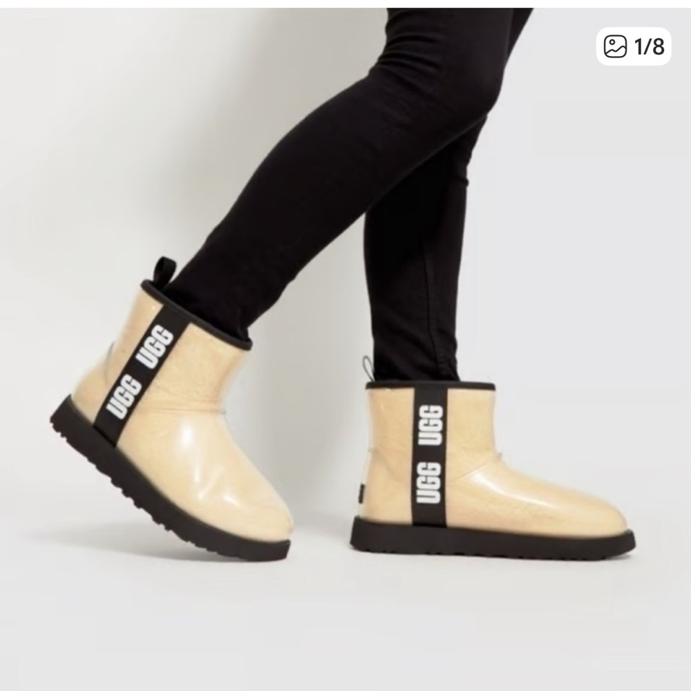 UGG Women's Cream Ankle Booties